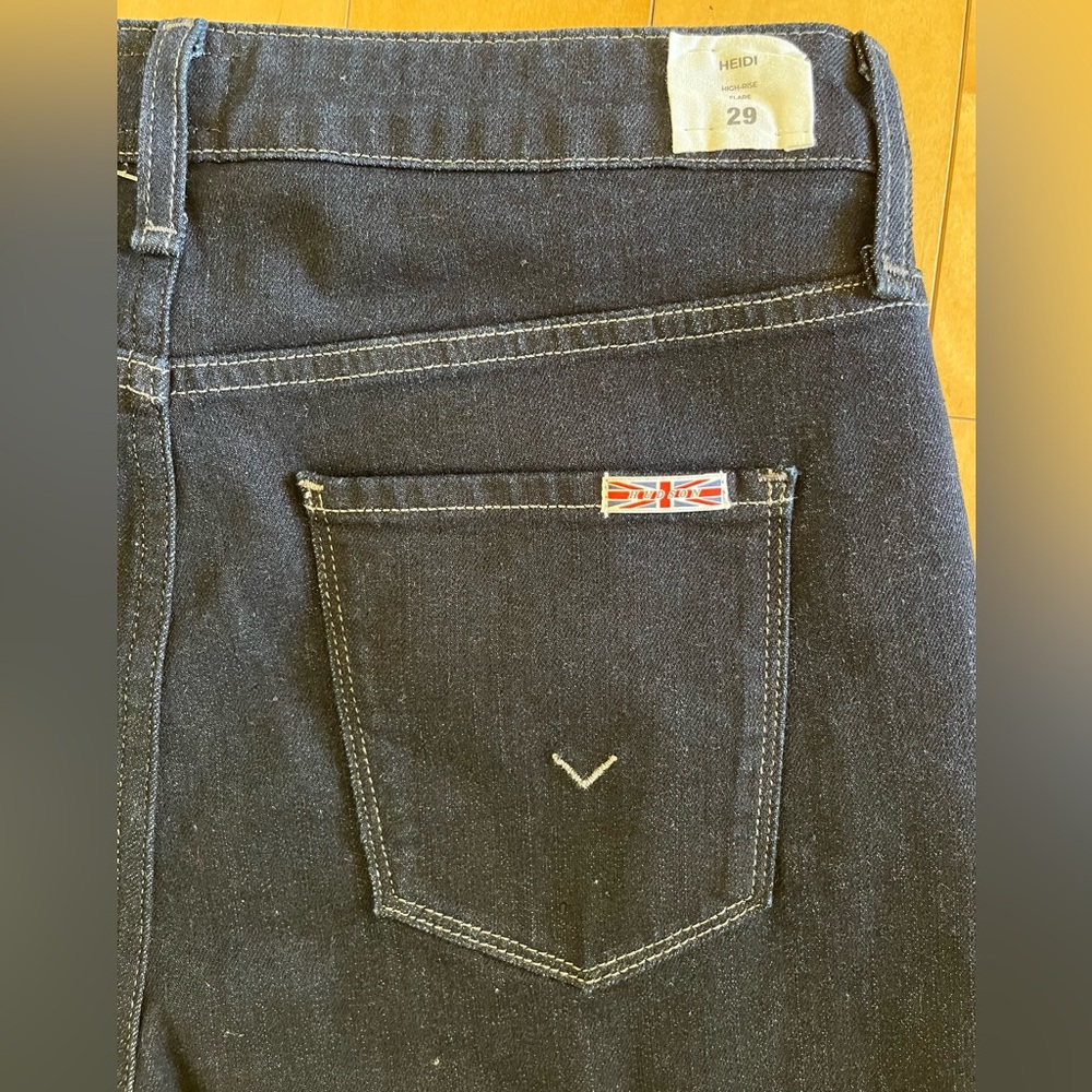NWT - Women’s Hudson “Heidi” Jeans - High Rise with Wide Flare w. Split - Sz 29 - Picture 7 of 12
